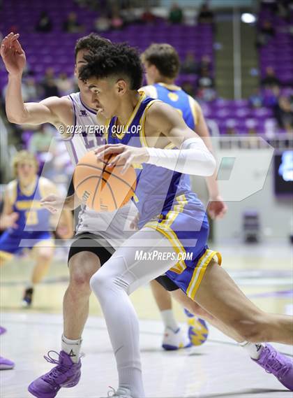 Thumbnail 1 in Lehi vs. Orem (UHSAA 5A Quarterfinal) photogallery.