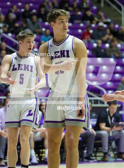 Thumbnail 2 in Lehi vs. Orem (UHSAA 5A Quarterfinal) photogallery.