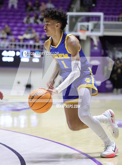 Thumbnail 3 in Lehi vs. Orem (UHSAA 5A Quarterfinal) photogallery.