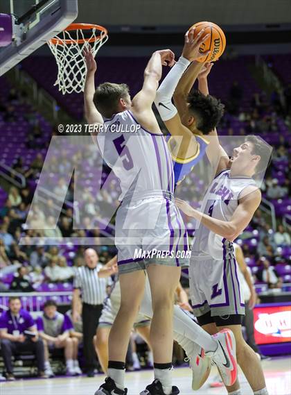 Thumbnail 1 in Lehi vs. Orem (UHSAA 5A Quarterfinal) photogallery.