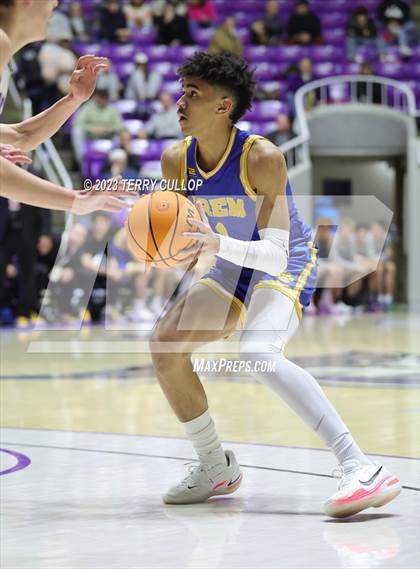 Thumbnail 3 in Lehi vs. Orem (UHSAA 5A Quarterfinal) photogallery.
