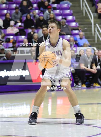 Thumbnail 1 in Lehi vs. Orem (UHSAA 5A Quarterfinal) photogallery.