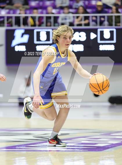 Thumbnail 3 in Lehi vs. Orem (UHSAA 5A Quarterfinal) photogallery.