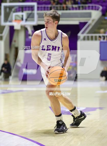 Thumbnail 2 in Lehi vs. Orem (UHSAA 5A Quarterfinal) photogallery.