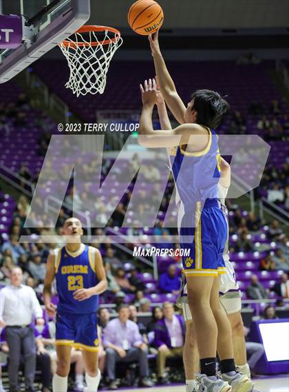 Thumbnail 3 in Lehi vs. Orem (UHSAA 5A Quarterfinal) photogallery.