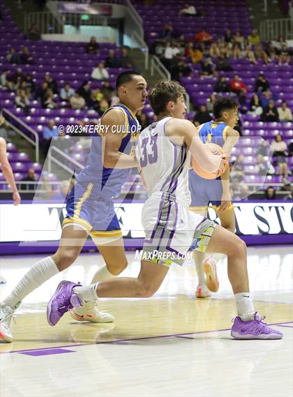 Thumbnail 3 in Lehi vs. Orem (UHSAA 5A Quarterfinal) photogallery.