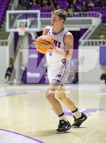 Thumbnail 3 in Lehi vs. Orem (UHSAA 5A Quarterfinal) photogallery.