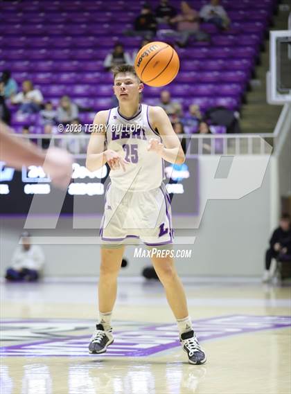 Thumbnail 2 in Lehi vs. Orem (UHSAA 5A Quarterfinal) photogallery.