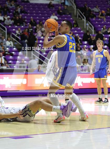 Thumbnail 2 in Lehi vs. Orem (UHSAA 5A Quarterfinal) photogallery.