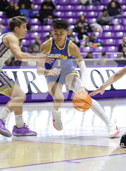 Thumbnail 2 in Lehi vs. Orem (UHSAA 5A Quarterfinal) photogallery.