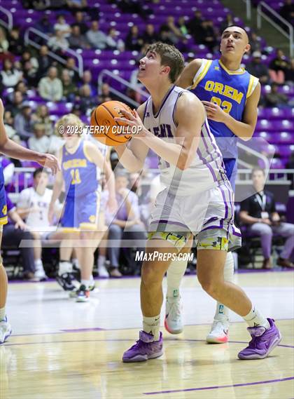 Thumbnail 3 in Lehi vs. Orem (UHSAA 5A Quarterfinal) photogallery.