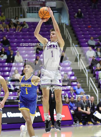 Thumbnail 1 in Lehi vs. Orem (UHSAA 5A Quarterfinal) photogallery.