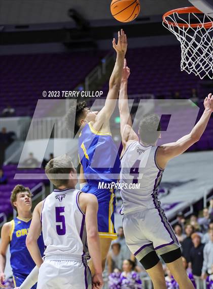 Thumbnail 3 in Lehi vs. Orem (UHSAA 5A Quarterfinal) photogallery.