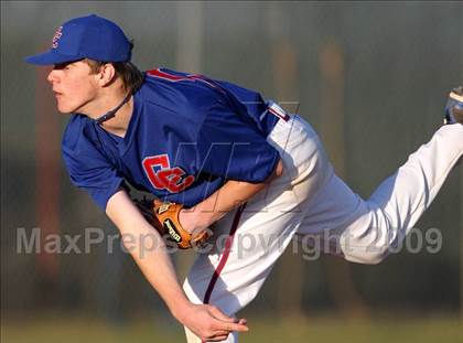 Thumbnail 1 in Stony Point vs. Cooper photogallery.