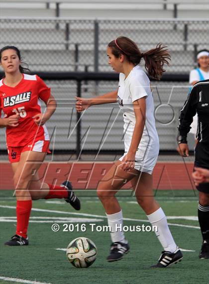 Thumbnail 1 in Arcadia vs La Salle photogallery.