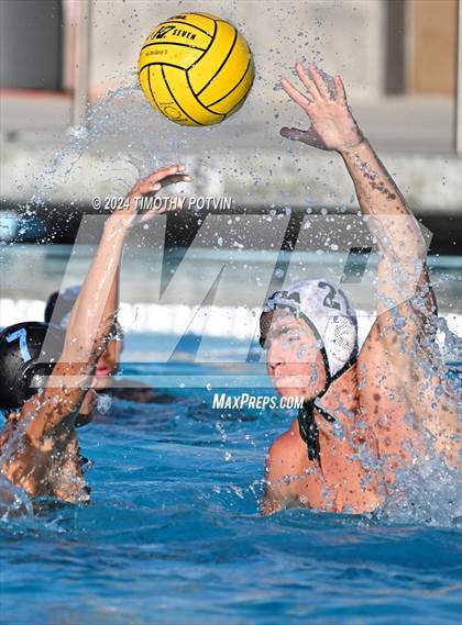 Thumbnail 3 in Murrieta Mesa vs Liberty  photogallery.
