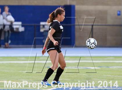 Thumbnail 1 in La Costa Canyon vs. Westview (CIF SDS Open Division Final) photogallery.