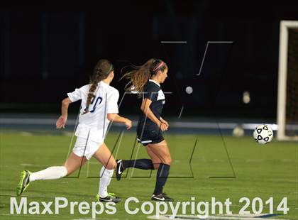 Thumbnail 1 in La Costa Canyon vs. Westview (CIF SDS Open Division Final) photogallery.