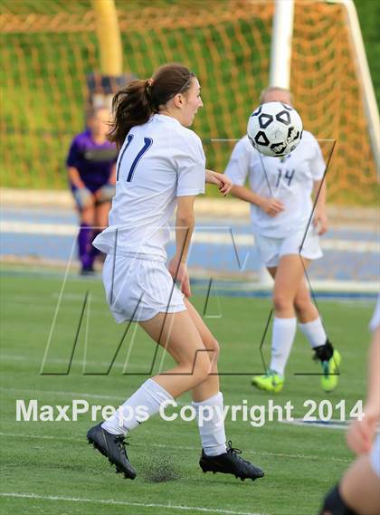 Thumbnail 3 in La Costa Canyon vs. Westview (CIF SDS Open Division Final) photogallery.