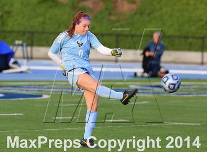 Thumbnail 3 in La Costa Canyon vs. Westview (CIF SDS Open Division Final) photogallery.