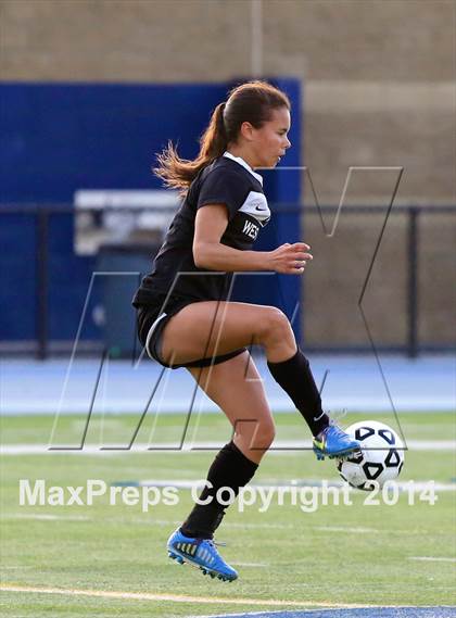 Thumbnail 3 in La Costa Canyon vs. Westview (CIF SDS Open Division Final) photogallery.