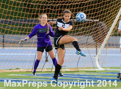 Thumbnail 1 in La Costa Canyon vs. Westview (CIF SDS Open Division Final) photogallery.
