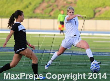 Thumbnail 3 in La Costa Canyon vs. Westview (CIF SDS Open Division Final) photogallery.