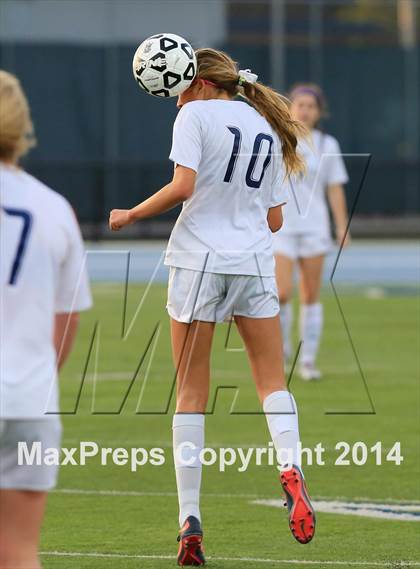 Thumbnail 1 in La Costa Canyon vs. Westview (CIF SDS Open Division Final) photogallery.