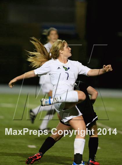 Thumbnail 1 in La Costa Canyon vs. Westview (CIF SDS Open Division Final) photogallery.