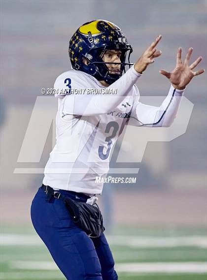 Thumbnail 2 in Folsom vs. Oak Ridge (CIF SJS D1 Final) photogallery.