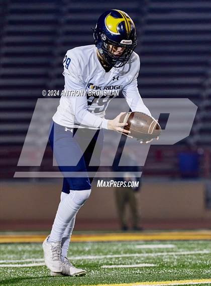 Thumbnail 3 in Folsom vs. Oak Ridge (CIF SJS D1 Final) photogallery.