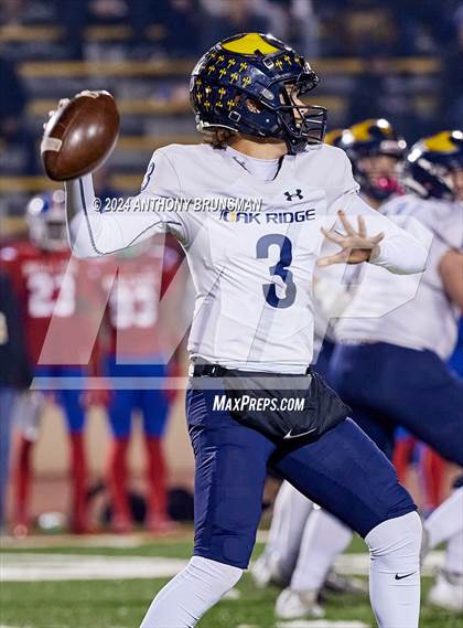 Thumbnail 3 in Folsom vs. Oak Ridge (CIF SJS D1 Final) photogallery.