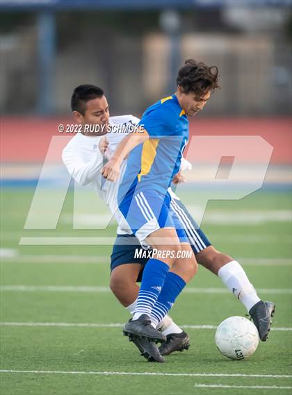 Thumbnail 2 in San Pasqual vs Universtiy City photogallery.