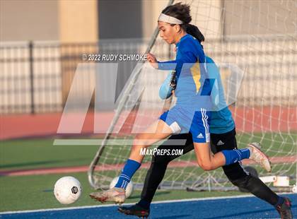 Thumbnail 2 in San Pasqual vs Universtiy City photogallery.