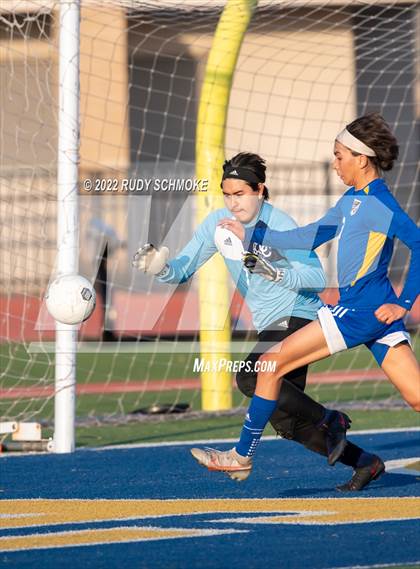 Thumbnail 3 in San Pasqual vs Universtiy City photogallery.