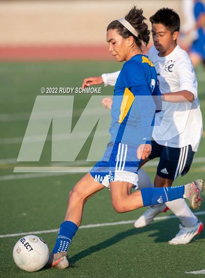 Thumbnail 1 in San Pasqual vs Universtiy City photogallery.