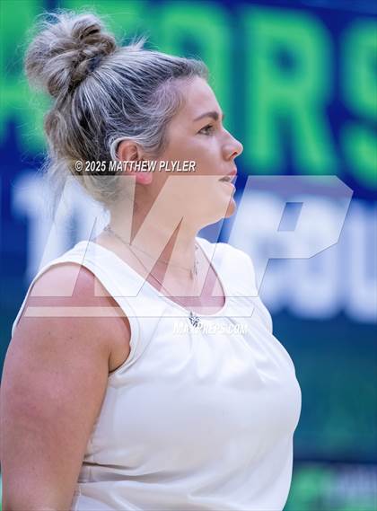Thumbnail 2 in Ardrey Kell vs Green Level (Inaugural East vs West Clash) photogallery.
