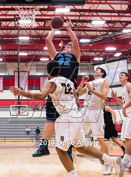 Thumbnail 2 in Davis vs. Sky View (Utah Elite 8) photogallery.