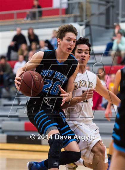 Thumbnail 3 in Davis vs. Sky View (Utah Elite 8) photogallery.