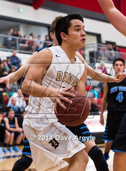 Thumbnail 2 in Davis vs. Sky View (Utah Elite 8) photogallery.