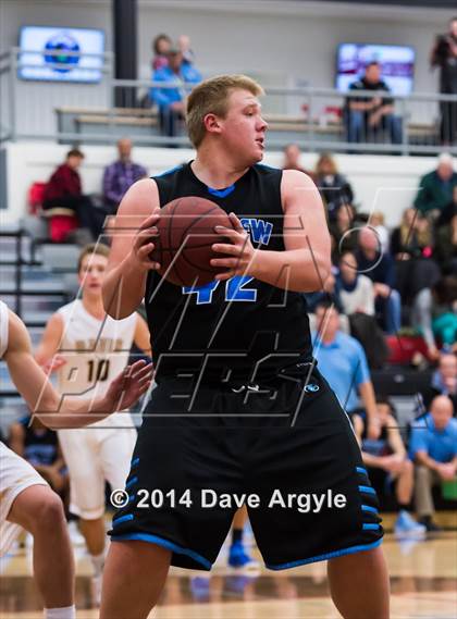 Thumbnail 3 in Davis vs. Sky View (Utah Elite 8) photogallery.