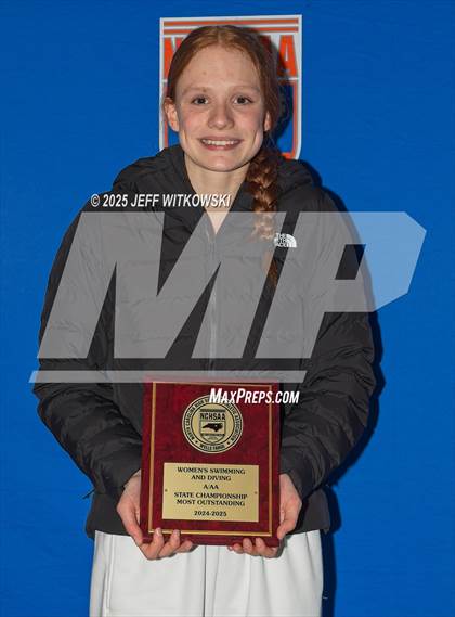 Thumbnail 3 in NCHSAA 1A/2A Final Awards photogallery.
