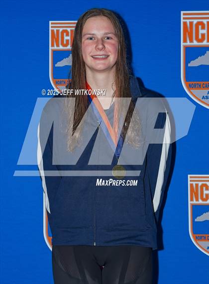 Thumbnail 1 in NCHSAA 1A/2A Final Awards photogallery.
