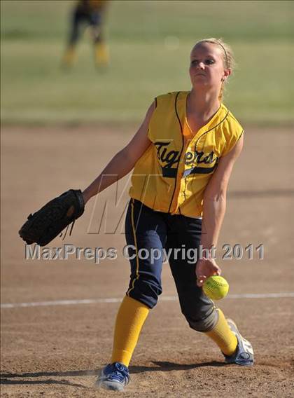 Thumbnail 3 in Pioneer @ Inderkum photogallery.
