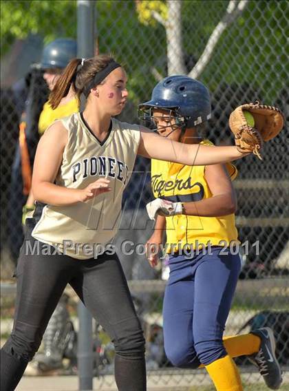 Thumbnail 1 in Pioneer @ Inderkum photogallery.