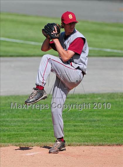 Thumbnail 2 in North Haven vs. Sheehan (CIAC Class L Semifinal) photogallery.
