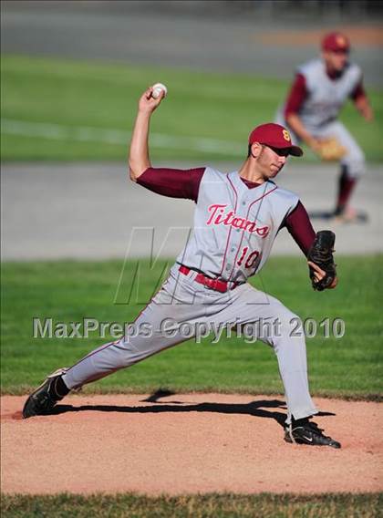 Thumbnail 1 in North Haven vs. Sheehan (CIAC Class L Semifinal) photogallery.