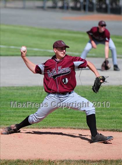 Thumbnail 3 in North Haven vs. Sheehan (CIAC Class L Semifinal) photogallery.