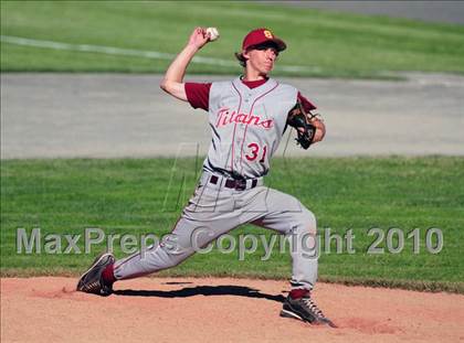 Thumbnail 1 in North Haven vs. Sheehan (CIAC Class L Semifinal) photogallery.