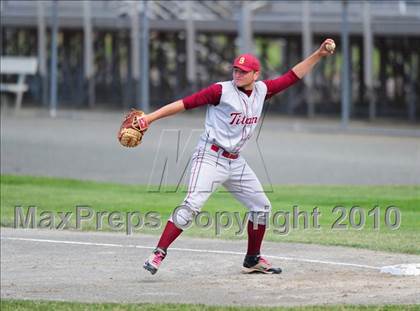 Thumbnail 3 in North Haven vs. Sheehan (CIAC Class L Semifinal) photogallery.